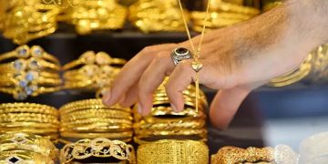 چرا مسیر قیمت طلا و سکه از دلار جدا شد؟
