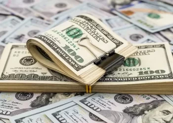 5 پیش بینی از قیمت دلار/ جامپ دلار در راه است؟