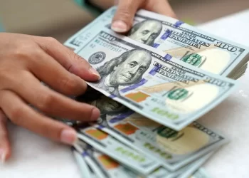 ۳ پیش بینی از قیمت دلار / فرمان بازار ارز در دست بازارساز!