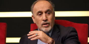 چرا قیمت دلار افزایش یافت؟