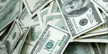 پیش بینی قیمت دلار در ۶ ماه آینده