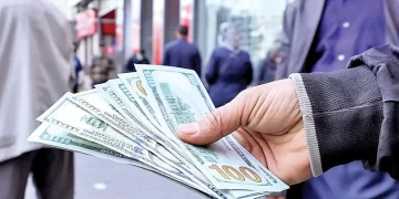 چرا بازار دلار پی‌درپی رکورد کاهشی می‌زند؟