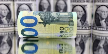 سامانه ارز خدماتی تا یک ماه دیگر راه‌اندازی می‌شود