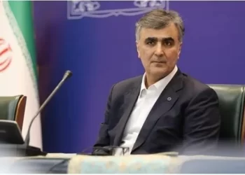 رئیس‌کل بانک مرکزی: ذخایر ارز و طلای کشور افزایش یافت