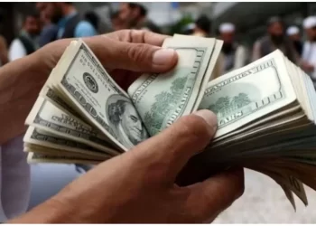 چگونه قیمت دلار در بحبوحه جنگ لبنان مهار شد؟ / تردستی بانک مرکزی در بازار ارز