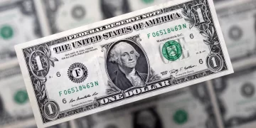گپ قیمت دلار با ارزش ذاتی آن جبران می‌شود؟