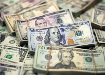 پیش بینی قیمت دلار / منتظر ارزان شدن دلار باشیم؟