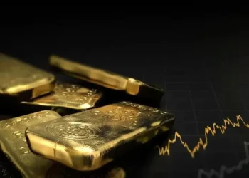 پیش بینی قیمت طلای جهانی / ریسک‌های تجاری آمریکا خریداران طلا را مردد کرد؟