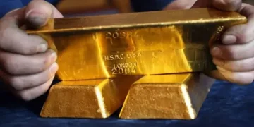 دلایل افزایش بی سابقه قیمت طلای جهانی در سال 2025؟