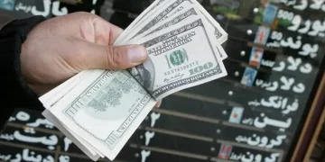 سلام دلار به 130 هزار تومان! / رکوردشکنی بی‌پایان قیمت ارز در ایران