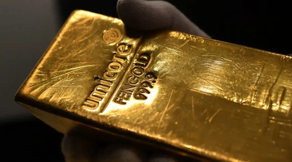 بازگشت طلای جهانی به کانال 4200 دلاری