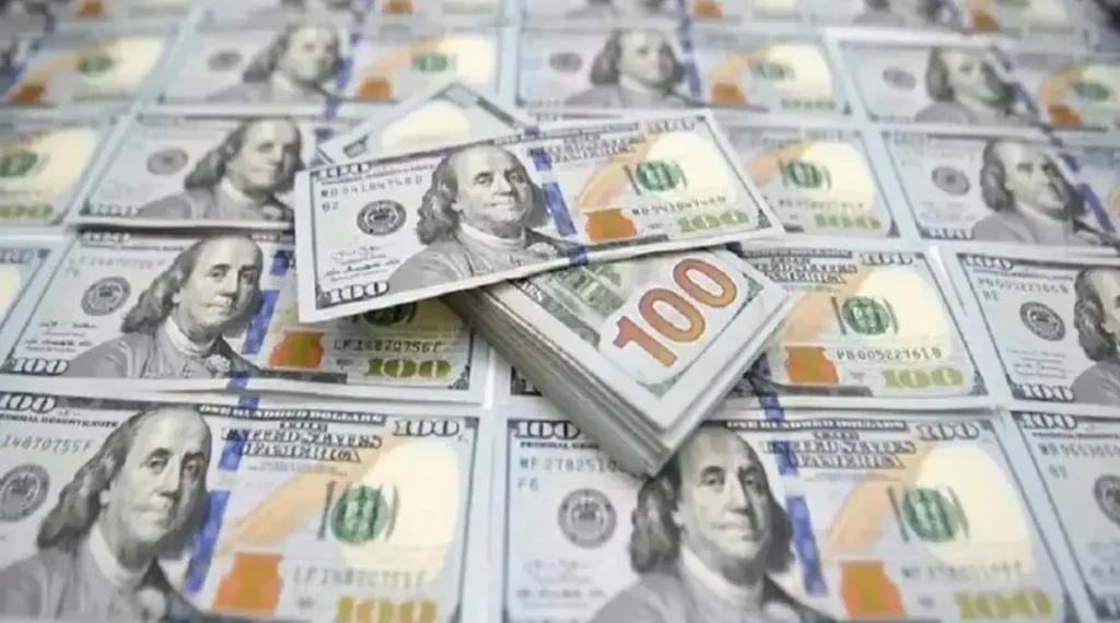 چرا دلار متوقف نمی‌شود؟ / برخی روایت‌ها درباره دلار، ساده‌سازی یک بحران عمیق ارزی است