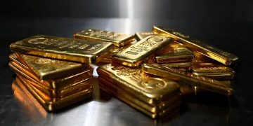 عقب‌نشینی قیمت طلا در بازار جهانی